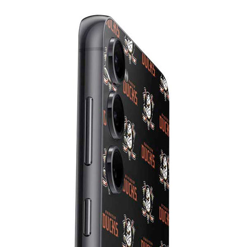 NHL Anaheim Ducks Pattern Galaxy S23 Plus Skin