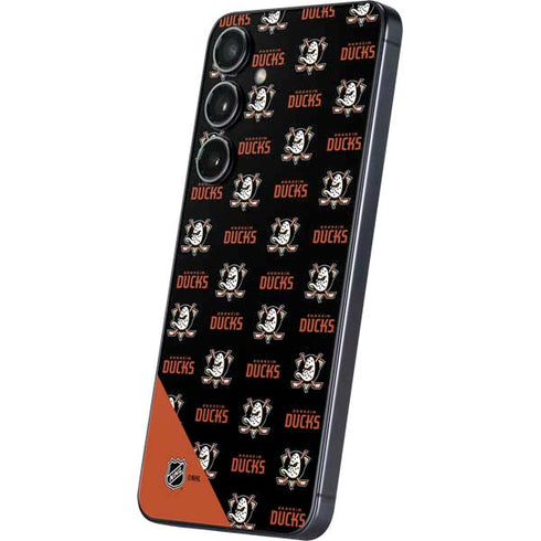 NHL Anaheim Ducks Pattern Galaxy S24 Plus Skin