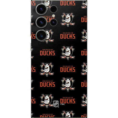 NHL Anaheim Ducks Pattern Galaxy S24 Ultra Skin