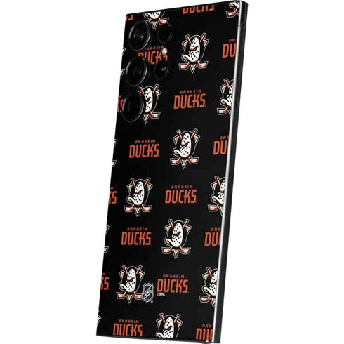 NHL Anaheim Ducks Pattern Galaxy S24 Ultra Skin