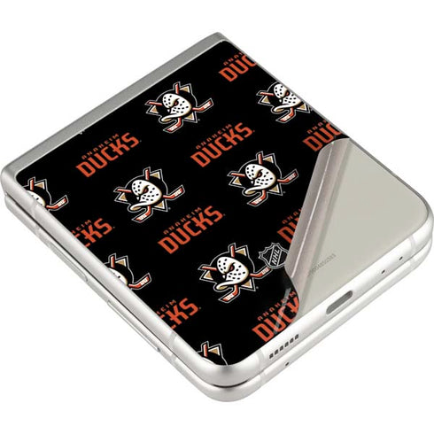 NHL Anaheim Ducks Pattern Galaxy Z Flip3 5G Skin