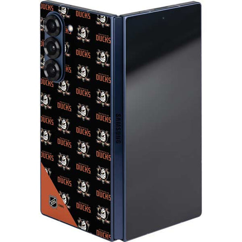 NHL Anaheim Ducks Pattern Galaxy Z Fold6 Skin