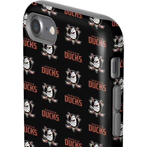 NHL Anaheim Ducks Pattern iPhone SE (2nd & 3rd Gen) Pro Case