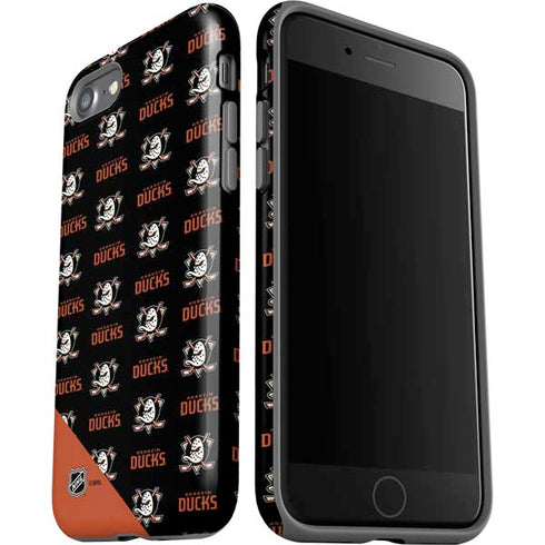 NHL Anaheim Ducks Pattern iPhone SE (2nd & 3rd Gen) Pro Case