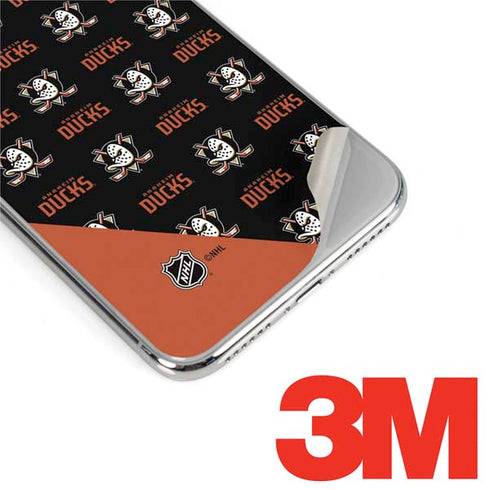 NHL Anaheim Ducks Pattern iPhone XS Skin