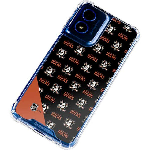 NHL Anaheim Ducks Pattern Moto G 5G (2024) Clear Case