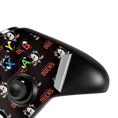 NHL Anaheim Ducks Pattern Xbox One S All-Digital Edition Bundle Skin