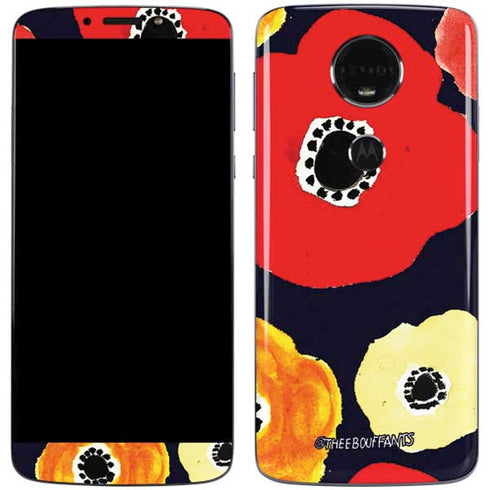 Bouffants and Broken Hearts Anemone Flower Moto E5 Plus Skin