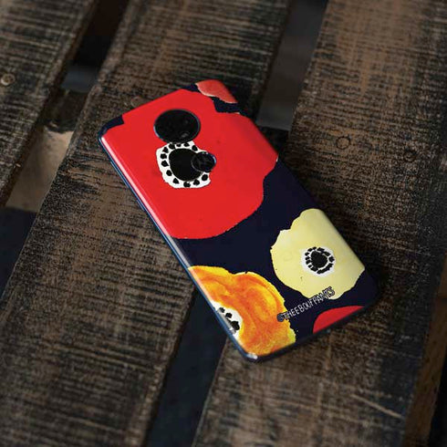 Bouffants and Broken Hearts Anemone Flower Moto E5 Plus Skin