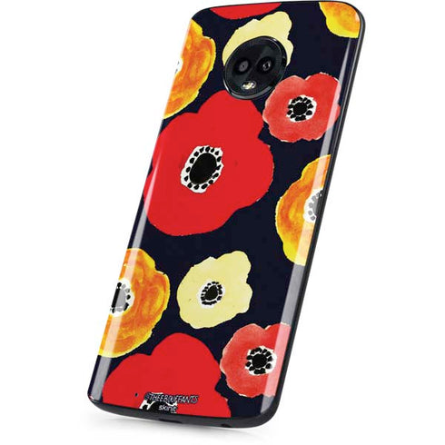 Bouffants and Broken Hearts Anemone Flower Moto G6 Skin