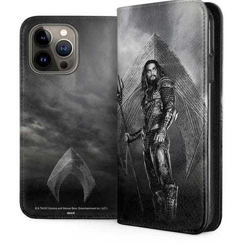 The Justice League (2017) Aquaman Poster iPhone 15 Pro Max Folio Case