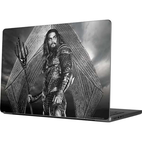 The Justice League (2017) Aquaman Poster Apple MacBook Pro 14-inch Skin