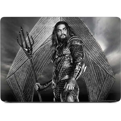 The Justice League (2017) Aquaman Poster Apple MacBook Pro 16-inch Skin