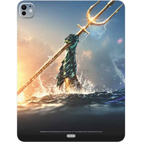 DC Comics Aquaman Movie Poster Trident iPad Pro 13in M4 (2024) Skin