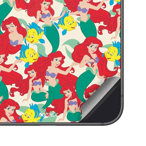 Disney The Little Mermaid Ariel and Flounder Pattern Galaxy S25 Skin
