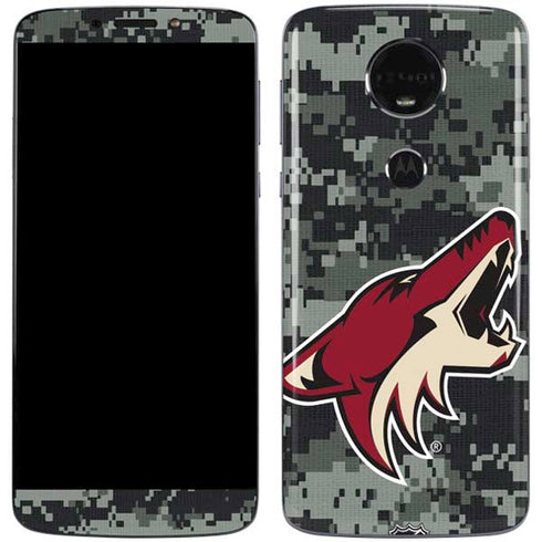 NHL Arizona Coyotes Camo Moto E5 Plus Skin