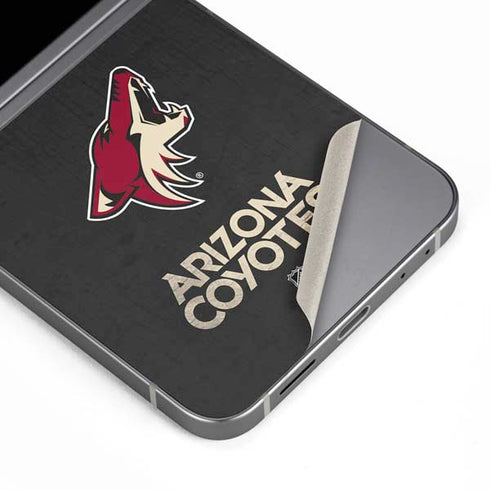 NHL Arizona Coyotes Distressed Galaxy Z Flip6 Skin