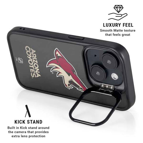 NHL Arizona Coyotes Distressed iPhone 14 Plus Kickstand Case