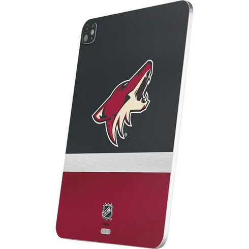 NHL Arizona Coyotes Jersey iPad Pro 13in M4 (2024) Skin
