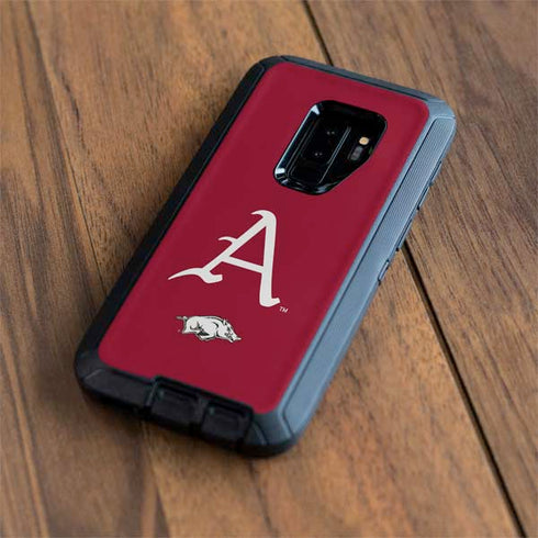University of Arkansas-Fayetteville A Red Otterbox Defender Galaxy Skin