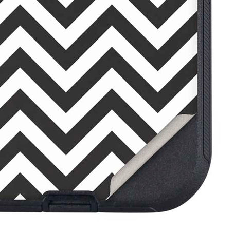 University of Arkansas-Fayetteville Chevron Print Otterbox Defender iPhone Skin