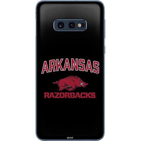 University of Arkansas-Fayetteville Razorbacks Black Galaxy S10e Skin