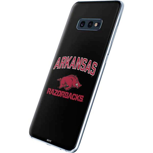 University of Arkansas-Fayetteville Razorbacks Black Galaxy S10e Skin