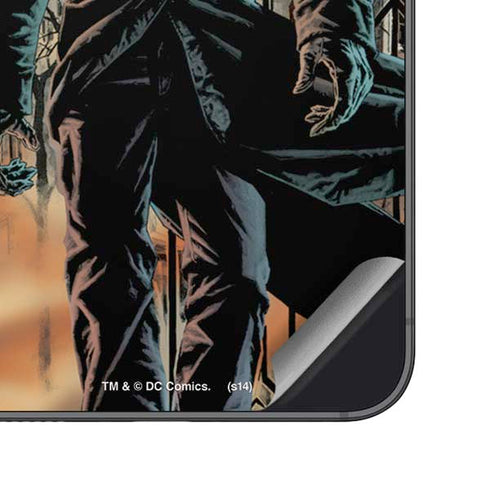 DC Comics The Joker Walking Dark Grounds Comic Art By Lee Bermejo Galaxy S24 Plus Skin