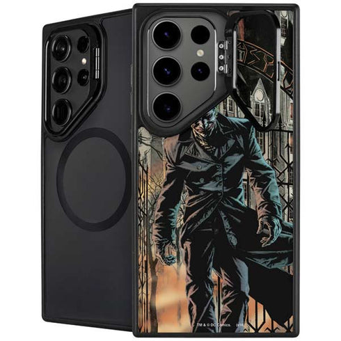 DC Comics The Joker Walking Dark Grounds Comic Art By Lee Bermejo Galaxy S25 Ultra Kickstand Case