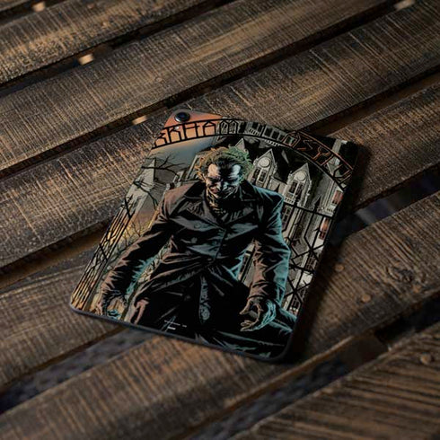 DC Comics The Joker Walking Dark Grounds Comic Art By Lee Bermejo Apple iPad Pro Skin