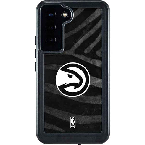 NBA Atlanta Hawks Black Animal Print Galaxy S24 Plus Waterproof Case