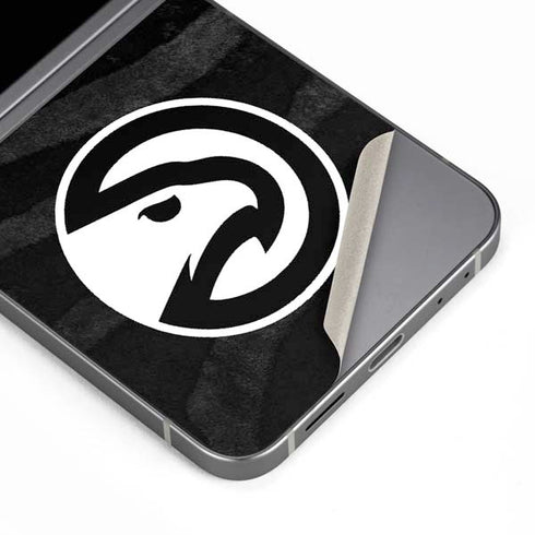 NBA Atlanta Hawks Black Animal Print Galaxy Z Flip6 Skin