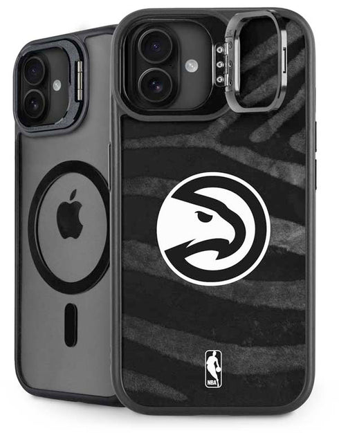 NBA Atlanta Hawks Black Animal Print iPhone 16 Plus Kickstand Case