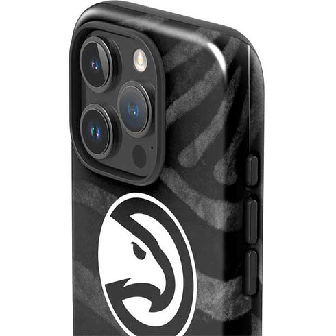 NBA Atlanta Hawks Black Animal Print iPhone 16 Pro Max Impact Case