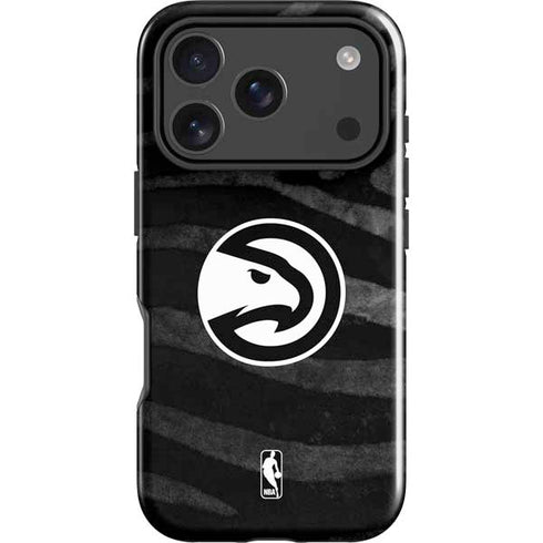 NBA Atlanta Hawks Black Animal Print iPhone 18 Pro Impact Case