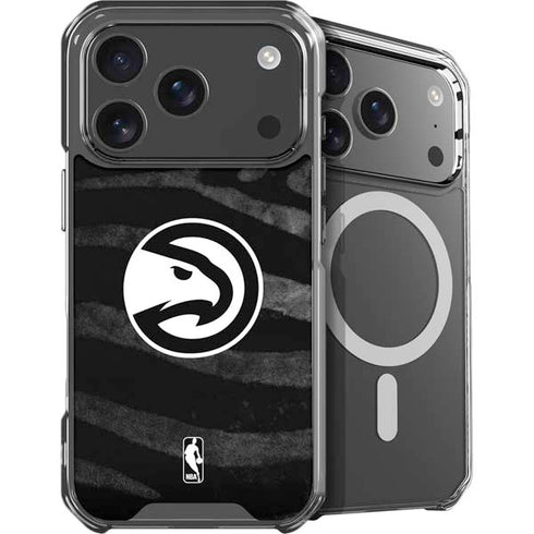 NBA Atlanta Hawks Black Animal Print iPhone 18 Pro Max MagSafe Case