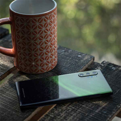 StockTrek Aurora Borealis Dances Above the Arctic Ocean Galaxy Note 10 Plus Skin