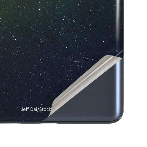 StockTrek Aurora Borealis Dances Above the Arctic Ocean Galaxy S20 Fan Edition Skin