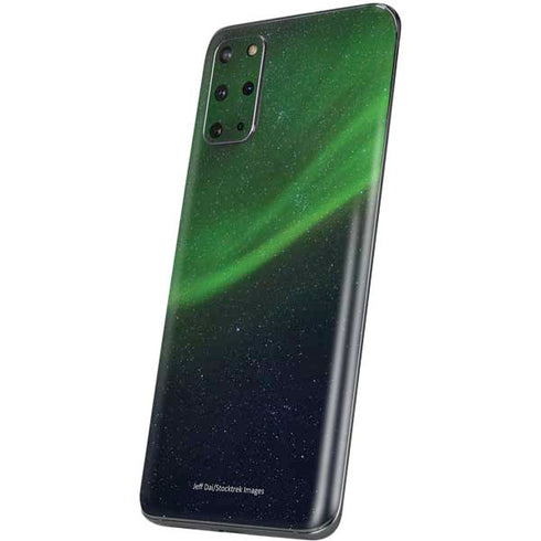 StockTrek Aurora Borealis Dances Above the Arctic Ocean Galaxy S20 Plus Skin