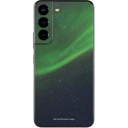 StockTrek Aurora Borealis Dances Above the Arctic Ocean Galaxy S22 Skin