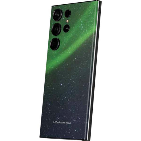 StockTrek Aurora Borealis Dances Above the Arctic Ocean Galaxy S23 Ultra Skin