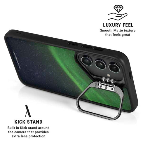 StockTrek Aurora Borealis Dances Above the Arctic Ocean Galaxy S25 Kickstand Case
