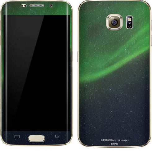 StockTrek Aurora Borealis Dances Above the Arctic Ocean Galaxy S7 Edge Skin