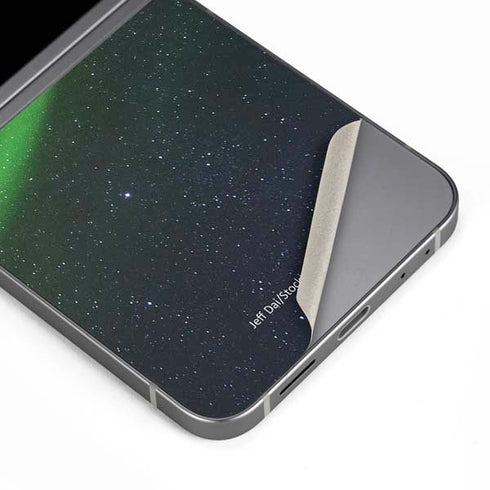 StockTrek Aurora Borealis Dances Above the Arctic Ocean Galaxy Z Flip6 Skin