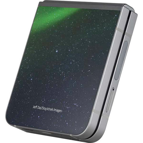 StockTrek Aurora Borealis Dances Above the Arctic Ocean Galaxy Z Flip6 Skin