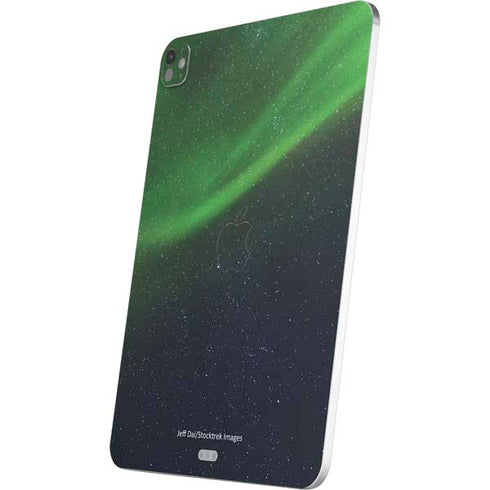 StockTrek Aurora Borealis Dances Above the Arctic Ocean iPad Pro 13in M4 (2024) Skin