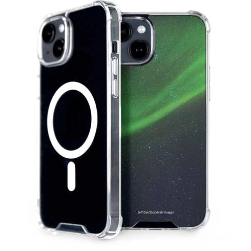 StockTrek Aurora Borealis Dances Above the Arctic Ocean iPhone 13 MagSafe Case