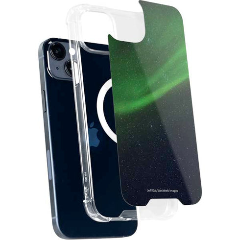 StockTrek Aurora Borealis Dances Above the Arctic Ocean iPhone 13 MagSafe Case