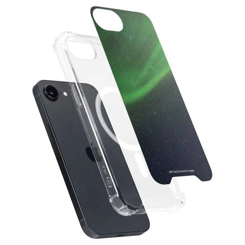 StockTrek Aurora Borealis Dances Above the Arctic Ocean iPhone 16e MagSafe Case