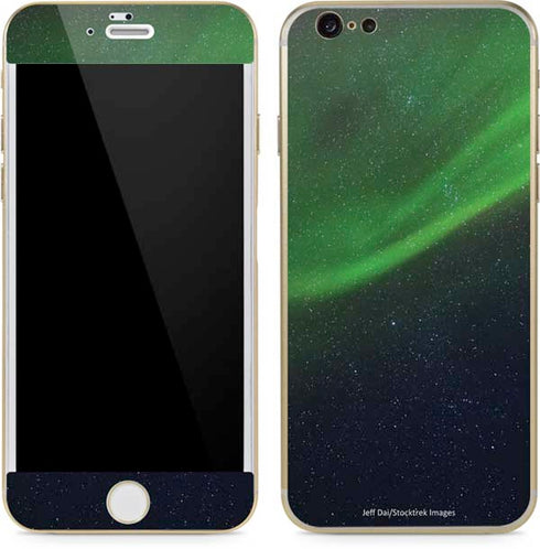 StockTrek Aurora Borealis Dances Above the Arctic Ocean iPhone 6/6s Skin